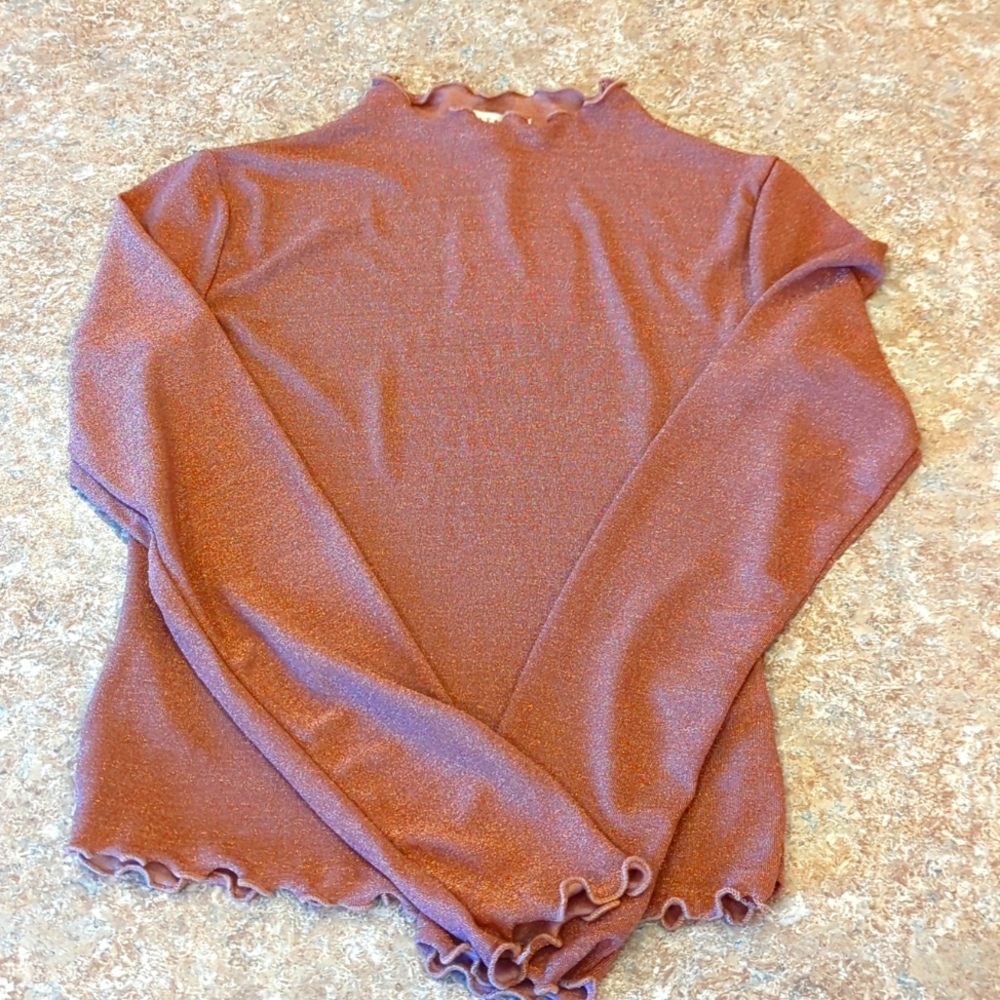 Women's long sleeve top